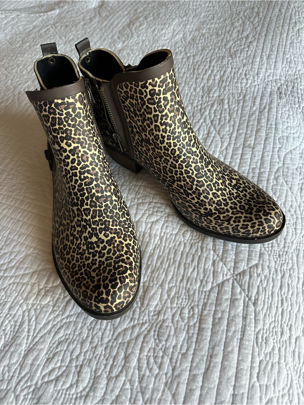 Lucky Brand Leopard Print Rain Booties – Size 10 – Rubber Ankle Boots